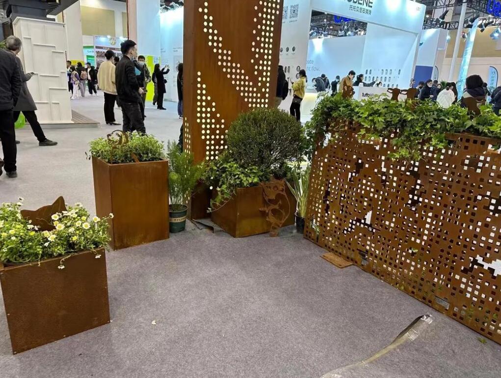 精河耐候钢花箱